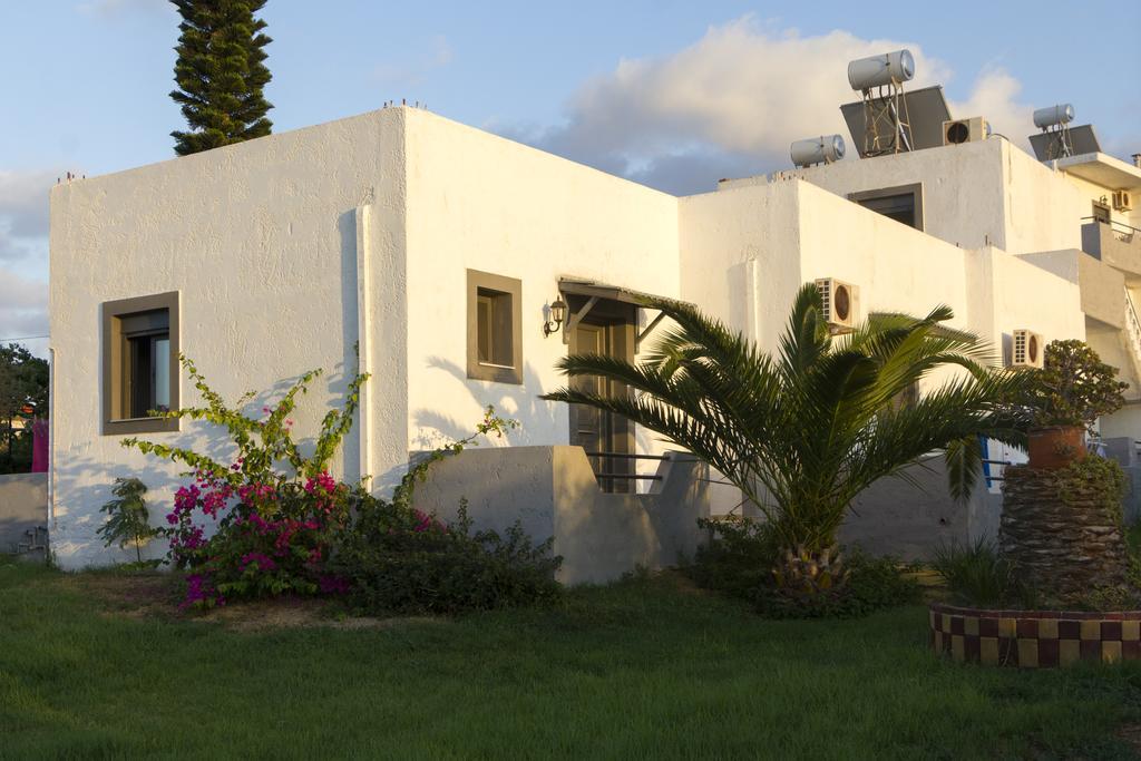 Villa Marina Hersonissos  Exterior photo